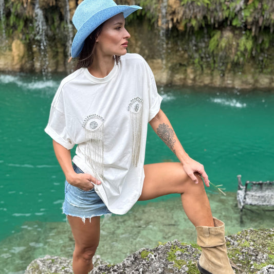 T-shirt "Look into the eyes" White